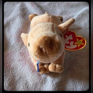 Vintage, "Knuckles" TY Beanie Baby Pig Plush with Cream and Tan Colors